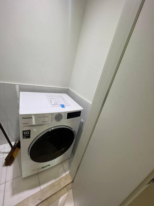 Apartment Cozy Beautiful Al Zahia Mall *